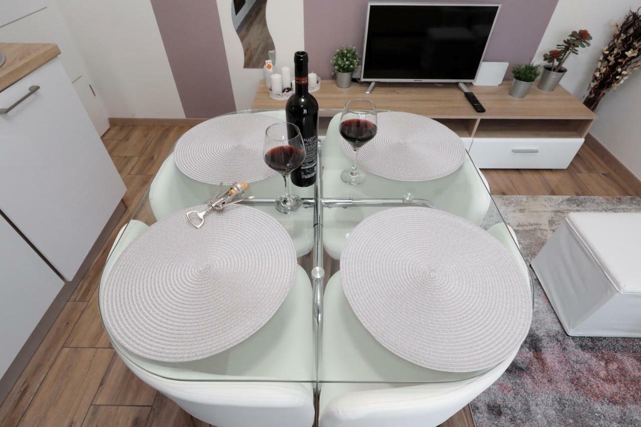 זאדאר Apartments Angelica מראה חיצוני תמונה