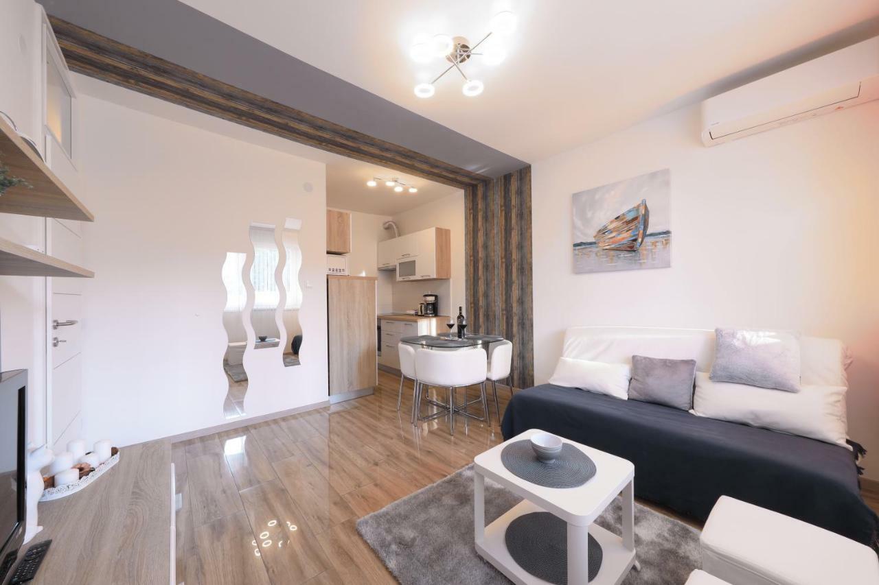 זאדאר Apartments Angelica מראה חיצוני תמונה